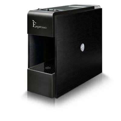 Macchina-Tre_-nero-400_d87dc4f5-f0a3-4c33-9d0f-b0877d04c0df