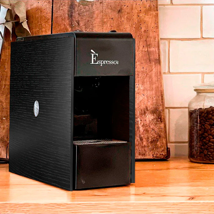 macchina-tre-plus-nera_4060a363-578c-4676-9675-2874ad5afff4_1500x